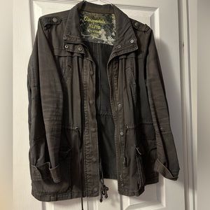 Women’s XL utility Jacket